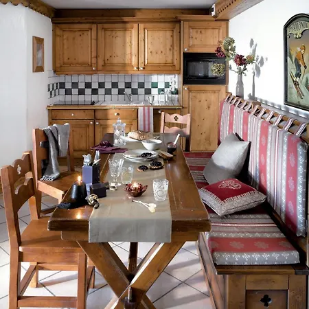 La Ginabelle 4p 8 Classic Appartement *